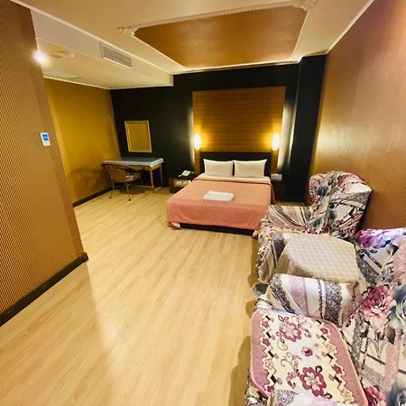 Hotel Lee-Chan Taipei Dış mekan fotoğraf